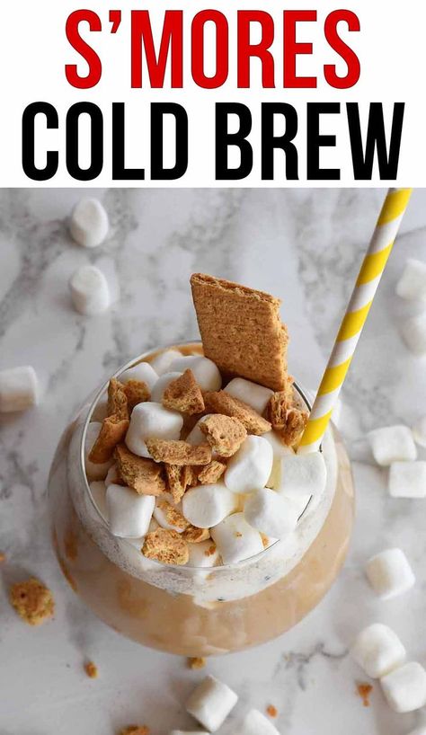 Crackers Dessert, Coffee Float, Fall Ice Cream, Baking Recipes Pie, Float Recipes, Cold Brew Recipe, Cold Brew Iced Coffee, Coffee Ice, Homemade Drinks