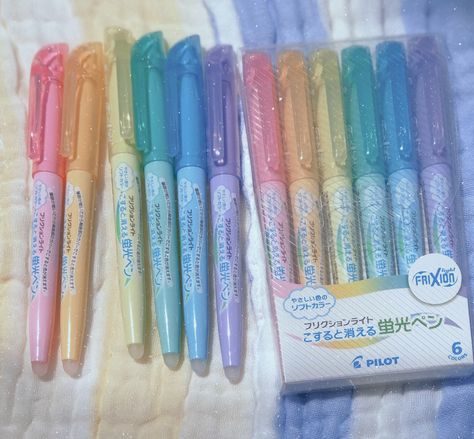 Pilot Frixion Highlighters, Frixion Erasable Pens, Frixion Highlighter, Erasable Highlighters, Pilot Frixion Pens, Pocket Princesses, Frixion Pens, Pilot Frixion, Easy Paper Crafts Diy