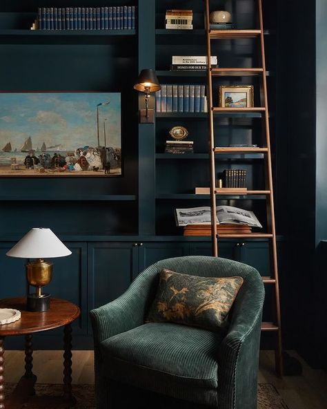 Alison Giese Interiors | Interior Designer | Texas (@alison_giese_interiors) • Instagram photos and videos Colonial Library Room, Blue And Brown Living Room Decor, Dark Blue Study, Dark Blue Library, Blue Accent Wall Ideas, Navy Blue Accent Wall, Moody Library, Color In Interior Design, Dark Blue Interior