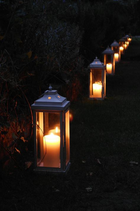 Vintage-style lanterns by www.stressfreehire.com #venuetransformers Wedding Martini, Venues For Weddings, Northbrook Park, Farnham Surrey, Country House Wedding Venues, Wedding Venues Uk, Creative Event, Park Wedding, Park Weddings