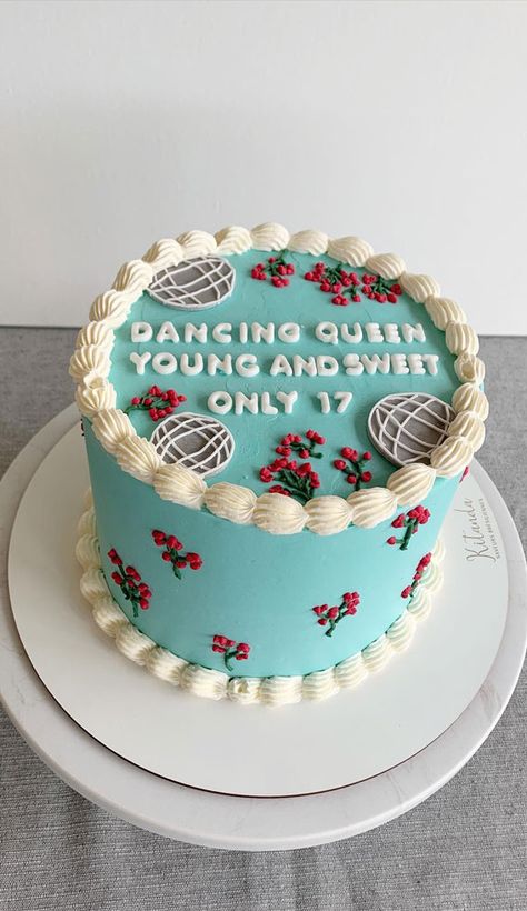 dancing queen birthday cake, dancing queen themed birthday cake, 17th birthday cake ideas, dancing queen cake for 17th birthday, seventeenth birthday cake theme, sweet 17th birthday, dancing queen cake for seventeenth birthday, blue birthday cake, disco ball birthday cake Disco Ball Birthday Cake, 17th Birthday Cake Ideas, Birthday Cake Themes, Dancing Queen Cake, Queen Birthday Cake, Dancing Queen Birthday, 17 Cake, Queens Birthday Cake, 17th Birthday Party Ideas