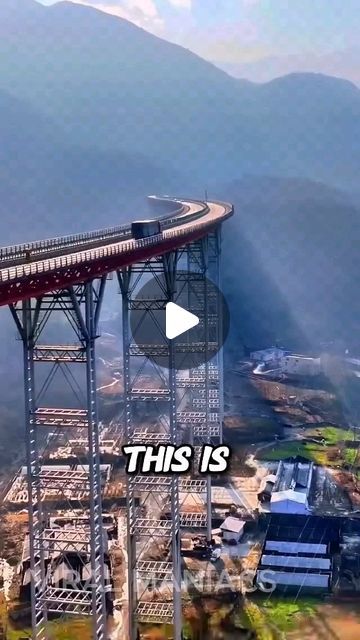 BuildGuy on Instagram: "#megaproject #foryoupage #project #fy" China Bridge, Crazy Inventions, Grand Buildings, Construction Humor, Interesting Structures, Unbelievable Pictures, Awesome Inventions, Mechanic Engineering, Weird Inventions