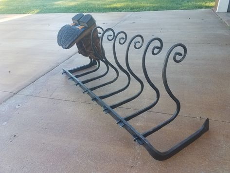 Cowboy Boot Storage, Boot Drying Rack, Outdoor Shoe Rack, Blacksmithing Projects, Lantern Hooks, Blacksmithing Ideas, Shoe Stand, Fire Pit Tools, Boot Rack