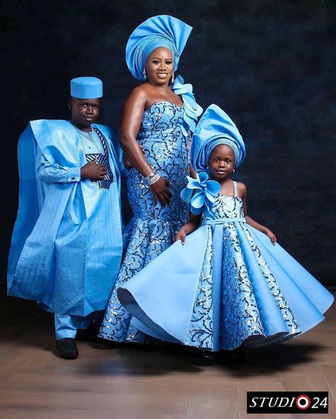 Asoebi Styles 🌍 on Instagram: “Gorgeous Asoebi bella and her cute bundles of joy 🔥💕💕 @nadex_fabrics Outfit by @rachaels_apparel Fabric/Gele by @nadex_fabrics #asoebi…” Aso Ebi Lace, Aso Ebi Lace Styles, African Traditional Wedding Dress, Mother Daughter Fashion, African Traditional Wedding, Lace Fabrics, Pattern Dress Women, Net Lace, Womens Wedding Dresses