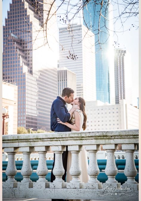 Buffalo bayou houston engagement session  Houston Engagement photo idea Buffalo Bayou Park Houston Photography, Engagement Photos Houston Texas, Buffalo Bayou Park Houston, Houston Engagement Photos, Engagement Photos Houston, Houston Skyline, Renewal Wedding, February Wedding, Houston Photography