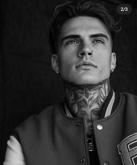 Charlie Edwards, Book Cover Artwork, Character Inspiration Male, Stud Muffin, Men Kissing, Inked Men, Character Poses, Book Boyfriends, Male Models