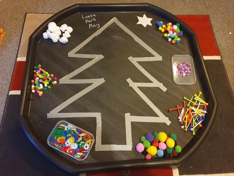 Tuff Tray Ideas Toddlers, Christmas Activities For Toddlers, Preschool Christmas Activities, Eyfs Activities, Nursery Activities, Christmas Tray, Preschool Christmas Crafts, Christmas Kindergarten, Tuff Tray