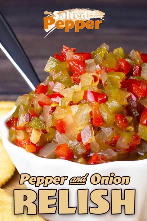 Pepper & Onion Relish Recipe Sweet And Hot Pepper And Onion Relish, Pepper Relish For Canning, Canned Green Peppers Recipes, Bread And Butter Peppers, Pepper Onion Relish, Onion Relish Recipe, Hot Pepper Relish, Cold Dip, Sweet Pepper Recipes