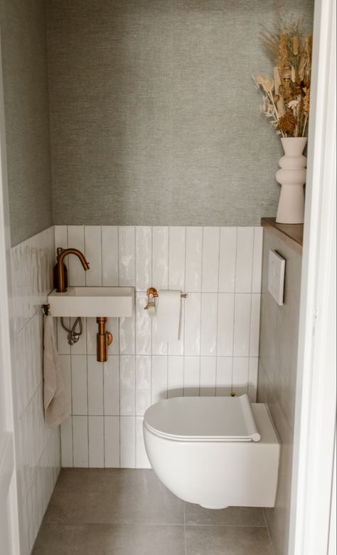 Small Wet Room Ideas With Toilet And Sink, Small Wetroom Bathroom With Toilet, Very Small Toilet, Small Toilet Decorating Ideas, Tiny Downstairs Toilet, Scandi Toilet, Tiny Toilet Room Ideas, Small Wc Ideas, Tiny Toilet Room