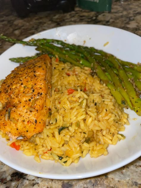 Salmon Recipes And Rice, Yellow Rice Dinner Ideas, Salmon Rice And Veggies, Salmon And Rice Dinner, Yellow Rice Meals, Salmon With Yellow Rice, Salmon Yellow Rice, Salmon Rice And Asparagus, Salmon With Wild Rice