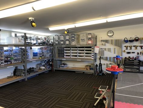 Robotics/STEM lab classroom organization Robotics Workshop Design, Robotics Organization, Robotics Classroom, Lab Organization, Engineering Classroom, Robotics Lab, Robotics Workshop, Vex Robotics, Office Layouts