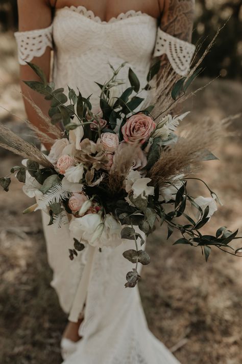 Boho Wedding Bridal Bouquet, Large Boho Bouquet, Boho Waterfall Bouquet Wedding, Cascade Boho Wedding Bouquet, Diy Boho Bouquet Brides, Wispy Bridal Bouquet, Brides Bouquet Rustic, Boho Wedding Bouquet Spring, Spring Boho Wedding Bouquet