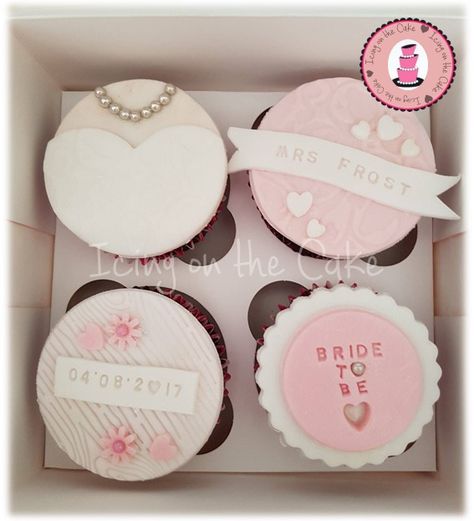 bride to be wedding cute pink cupcakes Bride To Be Cupcakes Design, Bride To Be Cupcakes Ideas, Bride To Be Cupcakes, Cute Pink Cupcakes, Corset Cake, Lingerie Cookies, Elegant Cupcakes, Bridal Shower Cupcakes, Cupcake Designs