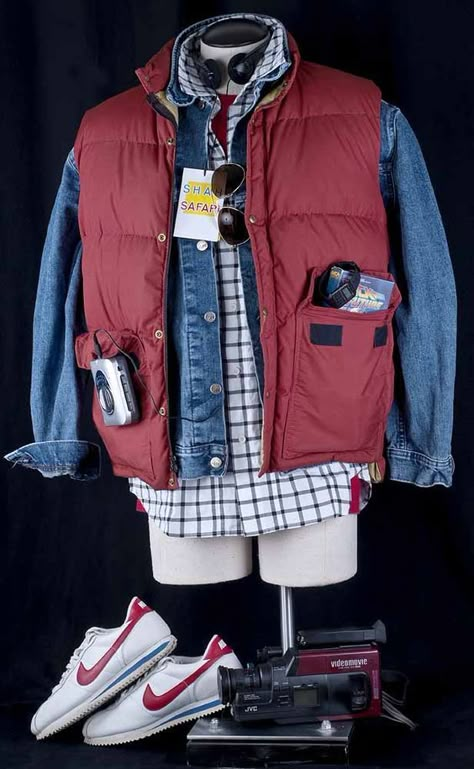 Marty Mcfly Halloween Costume, Marty Mcfly Halloween, Marty Mcfly Costume, Back To The Future Party, 80s Party Outfits, Future Costume, Marty Mcfly, Goonies, Movies Outfit