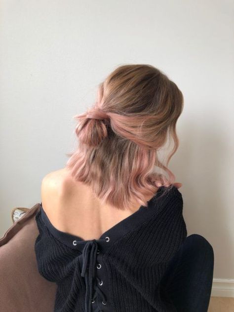 Under Hair Dye, Under Hair Color, Rose Gold Hair Blonde, Pink Hair Streaks, Rose Gold Hair Color, Gold Hair Color, Rose Blonde, Light Pink Hair, Pink Blonde Hair