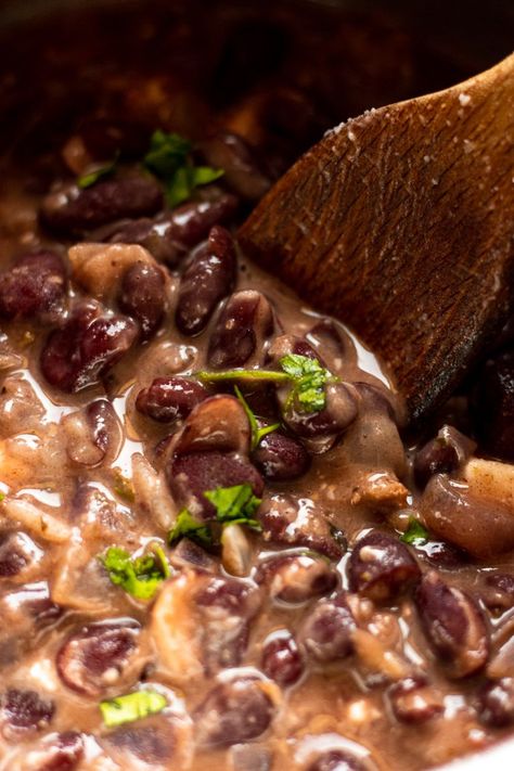 Ecuadorian Rice And Beans (Menestra Recipe) — Damn, Spicy! Spanish Beans, Green Plantains, Ecuadorian Food, Rice And Beans Recipe, Serving Ideas, Ripe Plantain, Hot Salsa, Rice And Beans, Bean Stew