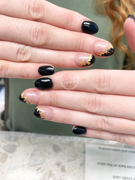 Manicure With Gold Flakes, Black And Gold Flake Nails, Black With Gold Flakes Nails, Black Nails Gold Flakes, Black Nails With Gold Flakes Coffin, Navy Blue Nails Gold Flakes, Black Gel Nails With Gold Foil, Gold Flakes, Gold Nails