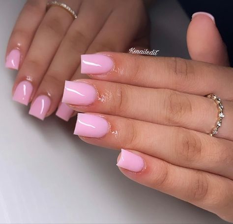 Short Pink Set Nails, Baddie Short Acrylic Nails Pink, Square Acrylic Nails French, Pink Acrylic Nails Short, Pink Short Acrylic Nails, Tamale Sauce, Acrylic Nails French, Short Pink Nails, Overlay Nails