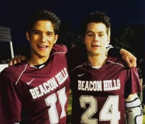 Lacrosse team❤ #StilesStilinski #DylanO'brien #ScottMcCall @tylerposey58 #teenwolf Scott And Stiles, Dylan Obrien, Beacon Hills, Teen Wolf Cast, Tyler Posey, Scott Mccall, Stiles Stilinski, Dylan O, Maze Runner