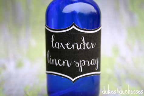 label for lavender linen spray gift idea Lavender Linen Spray, Lavender Pillow, Diy Lavender, Lavender Linen, Lavender Spray, Diy Sprays, Deep Cleaning Tips, Cleaning Recipes, Cleaners Homemade