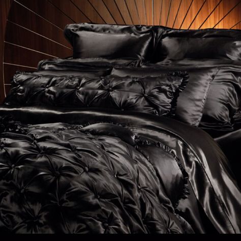 Black silk Black Bedspread, Silk Bed Sheets, Silk Bed, Grey Linen Bedding, Satin Bedding, Dark Home, Silk Bedding, Black Pillows, Luxury Bedding Sets