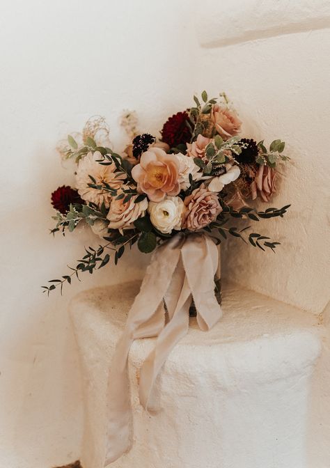 Boho Bridal Bouquet, Fall Wedding Flowers, Wedding Flower Inspiration, October 2022, Garden Roses, Boho Bridal, Wedding Mood, Bride Bouquets, Bridal Flowers