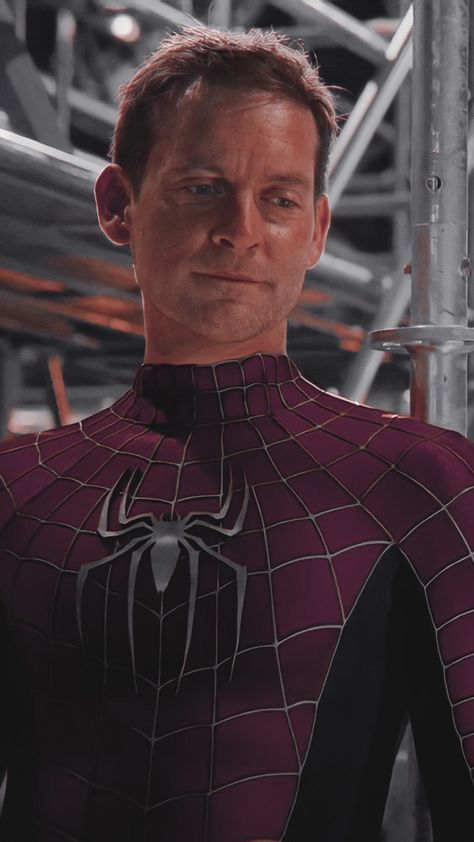 Spiderman Scene, Peter Parker Wallpaper, Spiderman Nowayhome, Toby Maguire, Spiderman 2002, Spider Man Wallpaper, Spiderman Funny, Parker Spiderman, Batman Fan Art