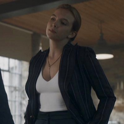 Jodie Comer, Killing Eve, Eve Outfit, Girl Crushes, Plaid Blazer, Black Xs, Pretty Woman, Suits For Women, Pretty People