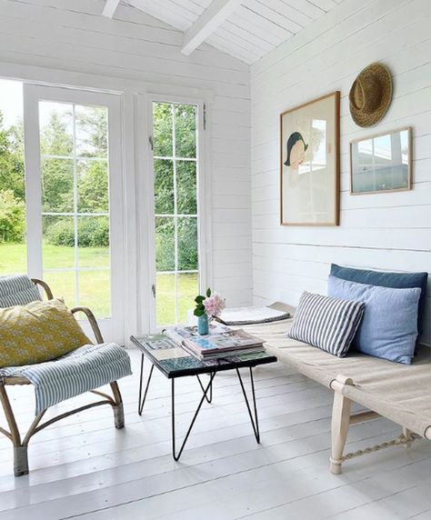 Danish Beach House Interior, Danish Cabin, Scandinavian Cabin Interior, Danish Summer House, Scandanavian Interiors, Scandinavian Summer House, Scandinavian Coastal, Scandinavian Cabin, Swedish Farmhouse