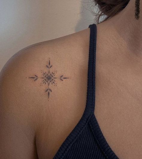 Sweden Tattoo Ideas, Ornamental Tattoo Placement, Ornamental Tattoo Shoulder, Small Boho Tattoo, Shoulder Ornamental Tattoo, Minimalist Wrist Tattoo, Boho Tattoos For Women, Ornamental Sun Tattoo, Boho Sun Tattoo