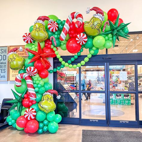 The Grinch has taken over @brooksgrocery_tupelo 🎄🎄 Sappy post ahead, but today was a day I was reminded of how much happiness my… | Instagram Grinch Balloon Backdrop, Balloon Grinch Tree, Grinch Christmas Balloon Garland, Grinch Balloon Column, Grinch Balloon Garland, Grinch Photo Backdrop, Grinch Balloon Arch, Grinch Balloons, Grinch 1st Birthday Party