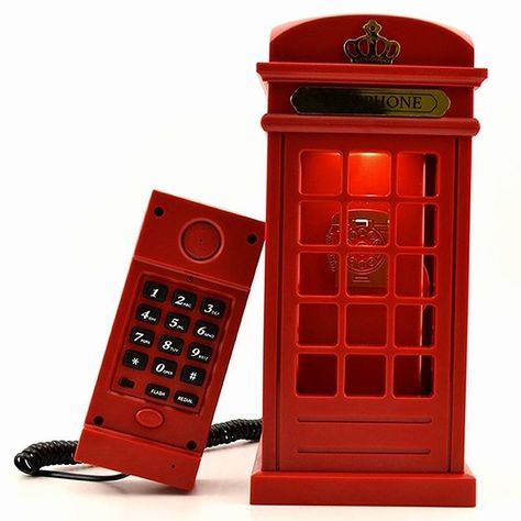 Wish op Instagram: "Out with the new, and in with the old. Have a friend or family who's in love with vintage items? This'll make the perfect birthday gift…" London Telephone Booth, Corded Telephone, Retro Phones, Old Phones, Telephone Vintage, Pick Up The Phone, Telephone Table, Led Night Lamp, Usb Design