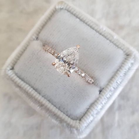 Engagement,Engagement Ring,Wedding Ring,Wedding,Ring For Her,Gift For Her,Birthday Ring,Promise Ring,Gift For Love,Ring For Wife,Moissanite Ring Pear Cut Diamond Engagement Ring, Pear Moissanite Engagement Ring, Pear Diamond Rings, Pear Cut Ring, Ring Rosegold, Pear Ring, Zierlicher Ring, Pear Engagement Ring, Wedding Rings Rose Gold