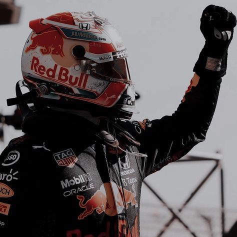 Max Verstappen Widget, Max Verstappen Pfp, F1 Pfp, Silverstone F1, Redbull Racing, Red Bull Drivers, Red Bull F1, F1 Wallpaper Hd, Formula 1 Car Racing