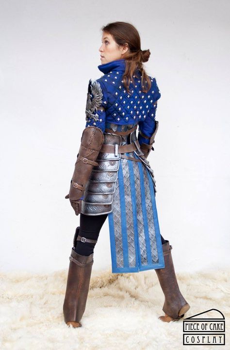 Grey Warden Armor, Warden Armor, Grey Warden, Female Armor, Female Knight, Medieval Armor, Medieval Clothing, Fantasy Costumes, Amazing Cosplay