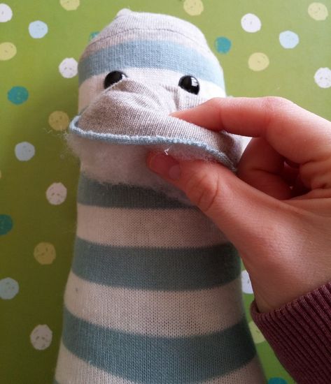 Free Sock Monkey Pattern, Sock Monkeys Tutorial, Monkey Smiling, Sock Monkey Pajamas, Knit Sock Monkey, Sock Monkey Pattern, Handmade Sock Monkey, Monkey Face, Sock Dolls