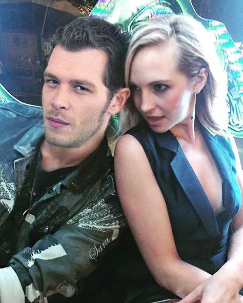 Klaroline Secrets (Posts com o marcador klaroline) | Klaus e caroline, The vampires diaries, Vampire diaries Klaus E Caroline, Klaus And Caroline, The Vampire Diaries 3, Vampire Diaries Guys, Candice King, Vampire Diaries Wallpaper, Vampire Diaries Funny, Casting Pics, Original Vampire