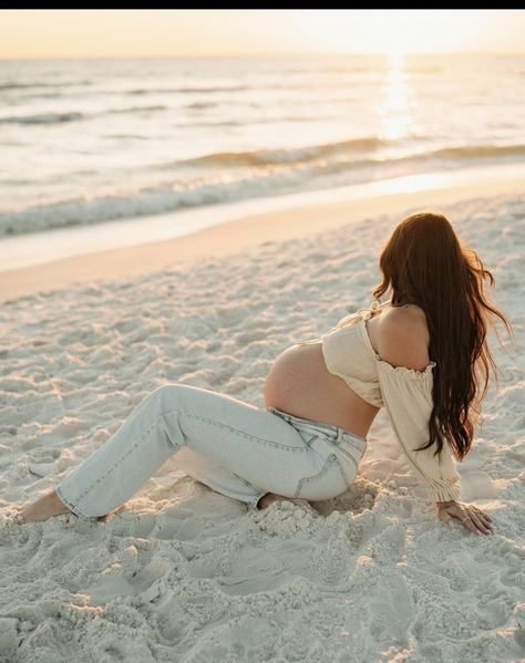 Jeans Beach Maternity Shoot, Simple Beach Maternity Photos, Beach Maternity Photos Mom Only, Beach Pregnancy Pictures, Beach Pregnancy Photoshoot, Pregnancy Photoshoot Beach, Maternity Beach Photoshoot, Maternity Beach Photos, Maternity Shoot Beach