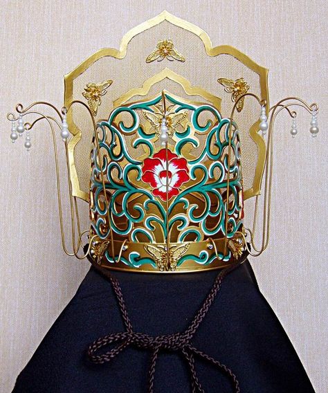 Ancient Japanese Tang Coronet Ancient Japanese Jewelry, Japanese Crown, King And Queen Crowns, Crown Headdress, Make A Crown, Queens Tiaras, Japanese Jewelry, Historical Women, Art Costume