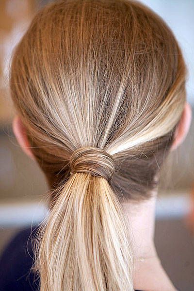 The secret hair tricks nobody ever told you. Womens Health Magazine, Hair And Makeup Tips, Everyday Hairstyles, Latest Hairstyles, Stylish Hair, Hair Dos, Beauty Trends, Hair Hacks, Hair Trends