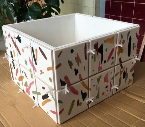 Tile Planter, Ceramic Tile Crafts, Tile Mosaic Art, Leftover Tile, Patterned Tile, Tile Furniture, Tile Table, Diy Planter Box, Tile Crafts