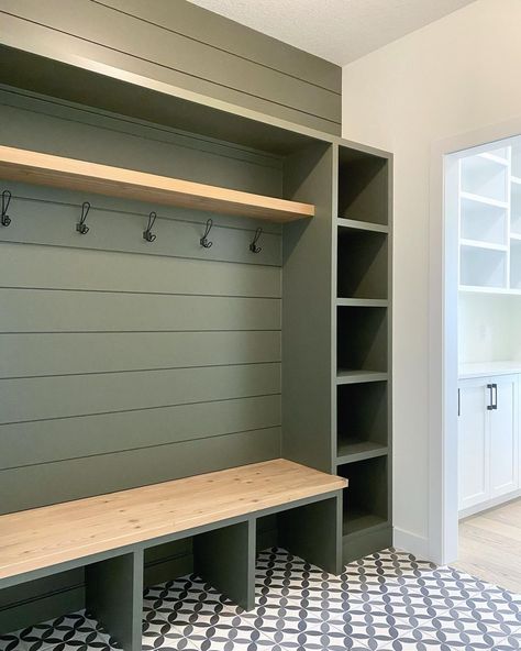 Multi Use Mudroom, Shoe Cubbies Entryway, Diy Mud Room Cubbies, Old Farmhouse Hallway, Farmhouse Mudroom Bench, Entry Way Cubbies Corner, House Lockers Entryway, Mud Room Lockers With Bench Diy, Laundry Room Locker Ideas