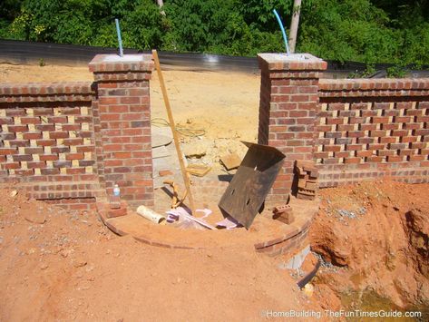 Courtyards Ideas, Fence Brick, Brick Wall Gardens, Brick Columns, Yard Fence, Living Fence, Brick Fence, Brick Garden, Front Yard Fence