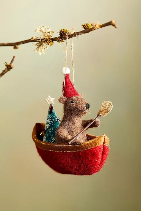 Bear Felt, Friend Ornament, Unique Christmas Ornaments, Globe Ornament, Festive Holiday Decor, Unique Ornament, Animal Ornament, Felt Christmas, Felt Ornaments