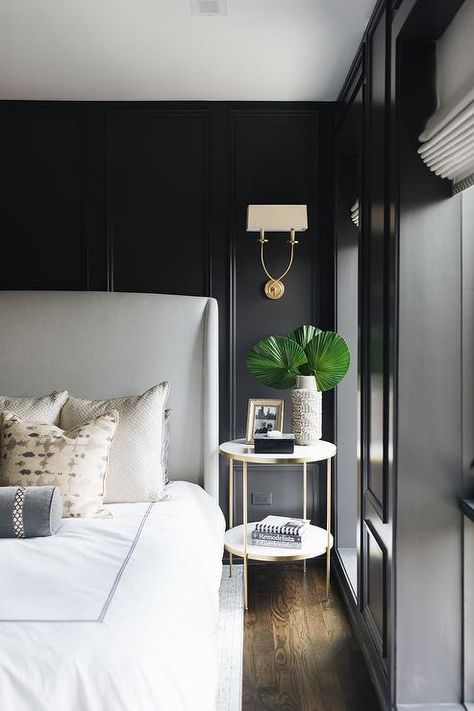 Black walls LOOKS SIMPLY STUNNING, WITH THE FABULOUS WHITE HEADBOARD, AWESOME BED LINEN & GORGEOUSLY DECORATED BEDSIDE TABLE!!⚜ Black And Grey Bedroom, Black Bedroom Design, Grey Headboard, Bed Linen Design, White Headboard, Black Bedroom, Dark Interiors, Trendy Bedroom, Bed Linens Luxury