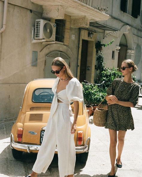 200 Likes, 0 Comments - Faithfull the Brand (@faithfullthebrand) on Instagram: “Holiday moments captured in Italy • Discover more off duty styles online now #faithfullthebrand” Faithfull The Brand, Vacation Outfits, Off Duty, In Italy, Shirt Dress, Italy, In This Moment, Pants, On Instagram