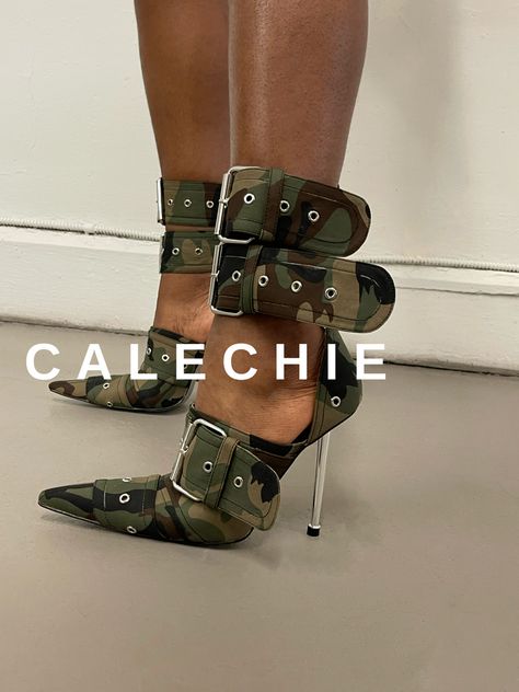 CALÉCHIE FOOTWEAR – CALECHIE Big Steppa, Heels Design, Shoe Story, Shoe Makeover, Pretty Heels, Shoes Boots Timberland, Shoes Heels Classy, Kawaii Shoes, Fantastic Shoes