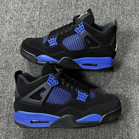 🚚Envios a nivel nacional 🇭🇳 Paga al recibir y por transferencia 💵 #villanuevacorteshonduras🇭🇳 #jordan #ventas #viral #combinado #combinaciones #gris #unisex #hombre #mujer #calzado #tenis #lomejor Jordan 4 Blue, Air Jordan 4 Retro Black, Nike Shoes Blue, Rick Owens Shoes, Blue Thunder, Off White Sneakers, Nike Off White, Pretty Sneakers, Jordan Retro 4