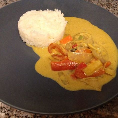 Gelbes Thai-Curry von Nugman| Chefkoch Yellow Thai Curry Recipe, Curry Ketchup Recipe, Thai Vegetable Curry, Thai Curry Recipe, Thai Curry Soup, Thai Massaman Curry, Curry Soup Recipes, Green Curry Recipes, Thai Curry Recipes