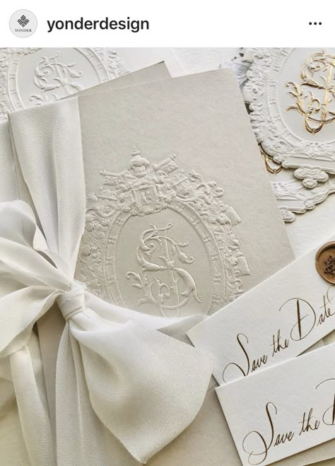 Wedding Crest, Save The Date Designs, 카드 디자인, Luxury Wedding Invitations, Classy Wedding, Dreamy Wedding, Wedding Stationary, Wedding Paper, Wedding Card